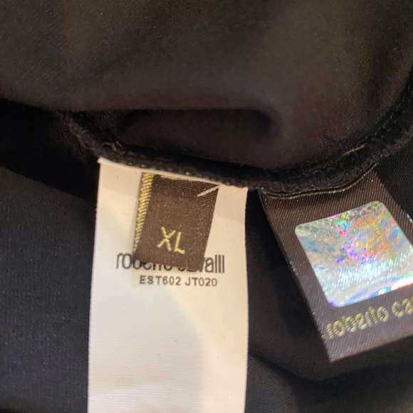 Graphic T-Shirt - Picture 4 of 5